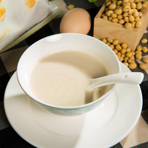 如何酶解大豆，改善功能飲料結(jié)團(tuán)性？